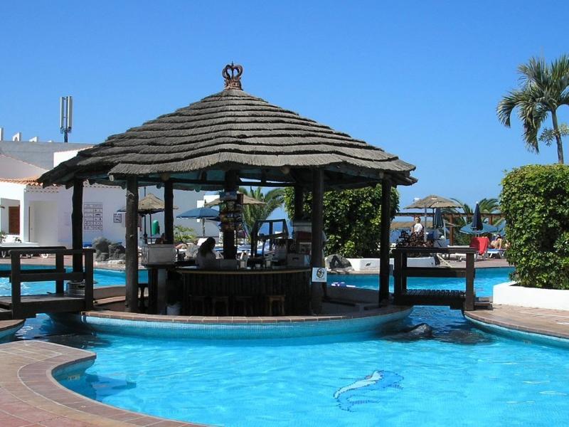 Aparthotel Regency Torviscas And