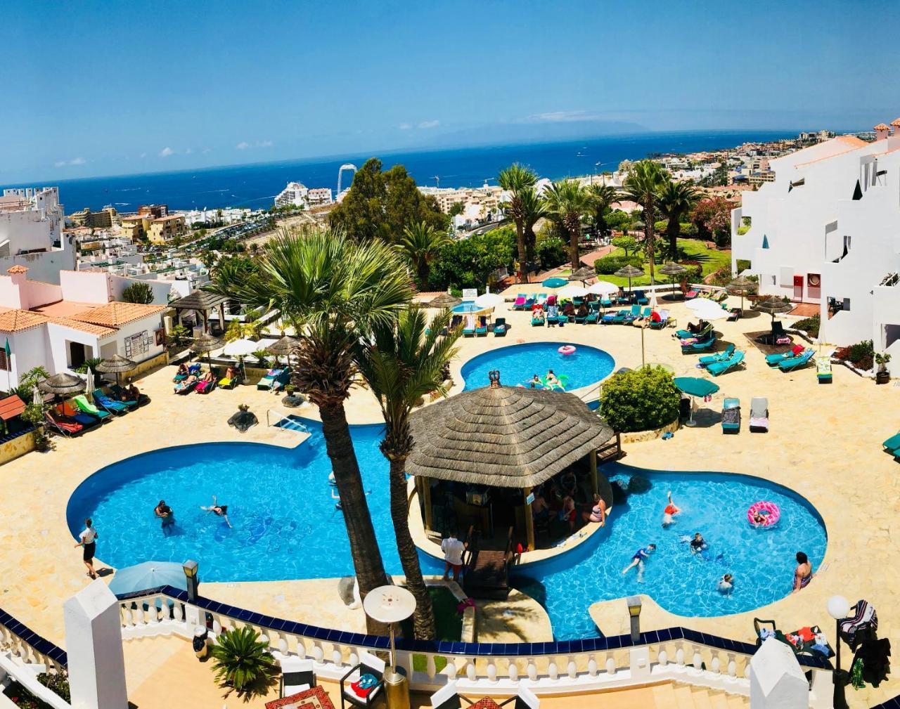 Appart hôtel Regency Torviscas And