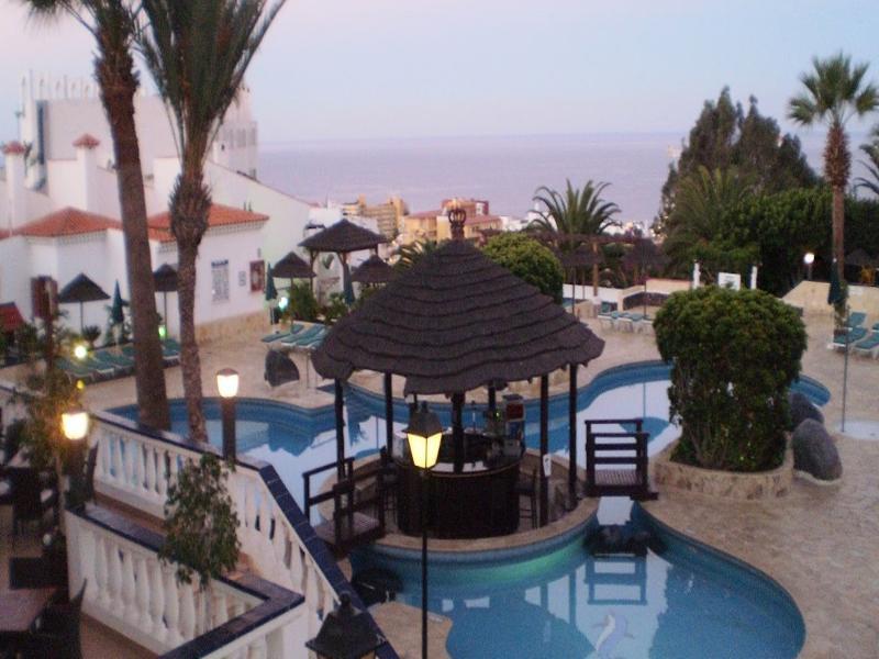 Regency Torviscas And 3* Costa Adeje (Tenerife)