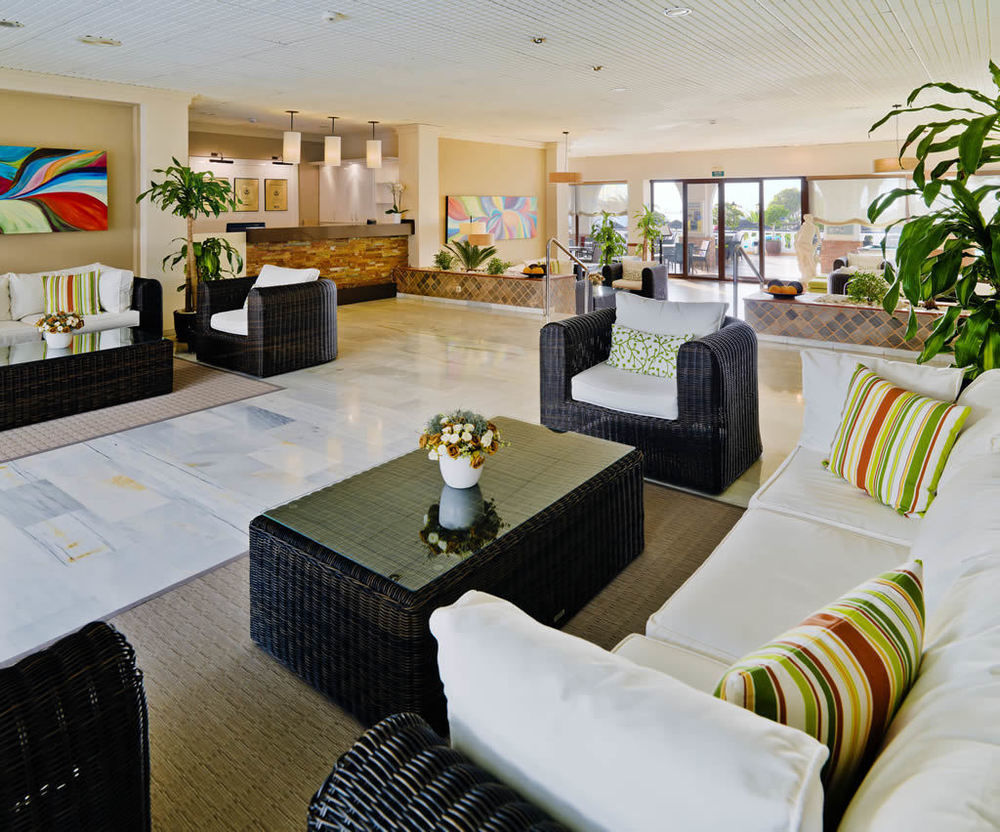 Regency Torviscas And Hotel apartamentowy 3*