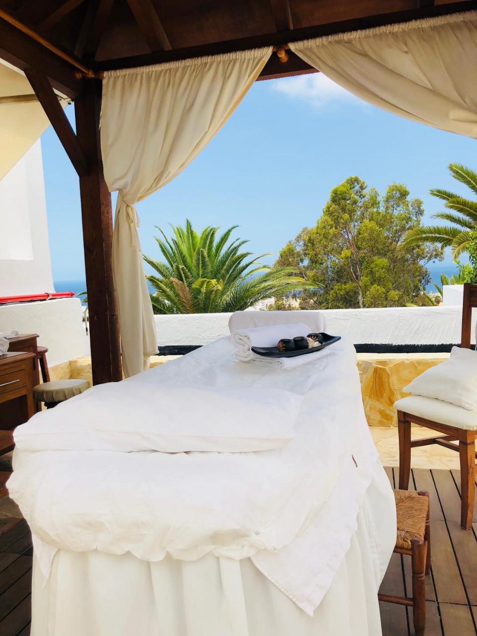 Hotel apartamentowy Regency Torviscas And Costa Adeje (Tenerife)